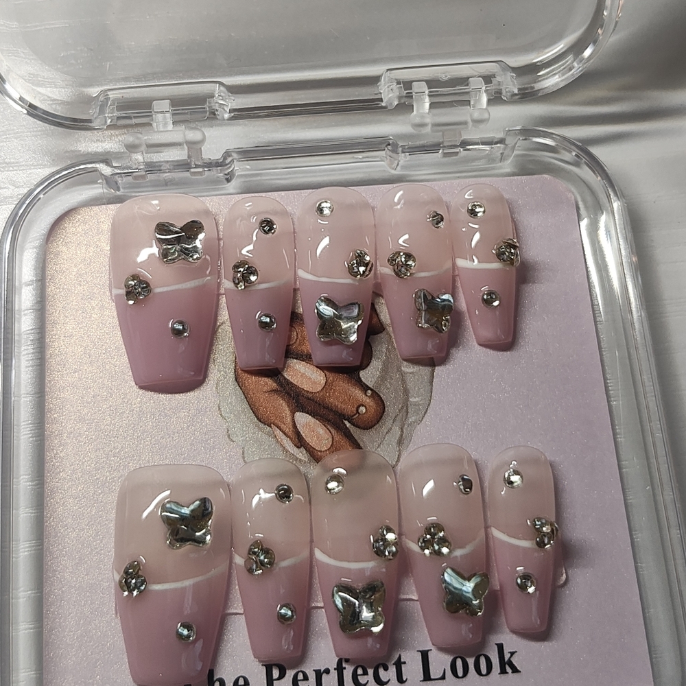 Pink Press-On Nails with Silver Accents